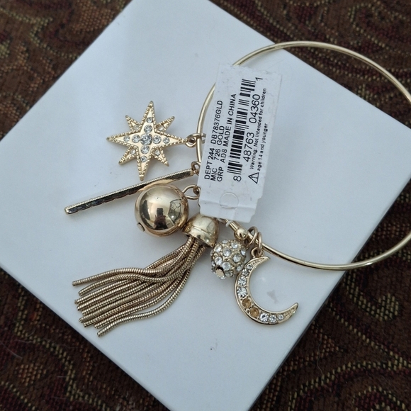 New Anna & Ava Gold Rhinestone Celestial Bracelet. - Picture 7 of 12